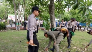 Peringati HPSN, ASN Pemkab Bengkalis Bersama TNI Lakukan 'Action' Kerja Bakti Punguti Sampah