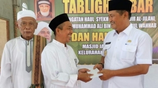 Wabup Inhil Hadiri Haul Syekh Abdul Qodir Jailani 