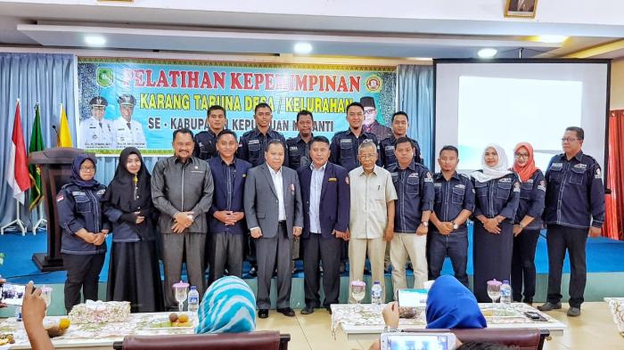 Bupati Kepulauan Meranti Buka Kegiatan Seminar Kepemimpinan