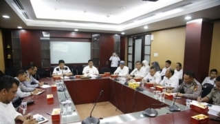 Panitia Sebar 1000 Undangan Jelang Pelantikan Plt Bupati Siak