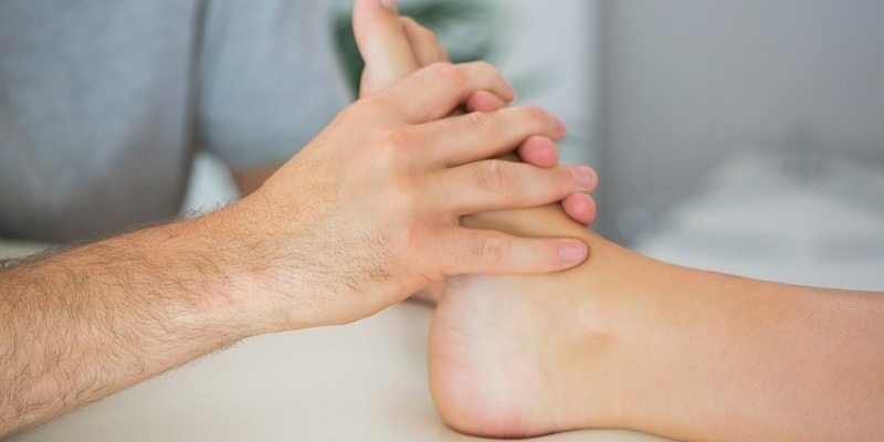 Pembengkakan Kaki Bisa Disebabkan Oleh Hal Berikut Ini.............