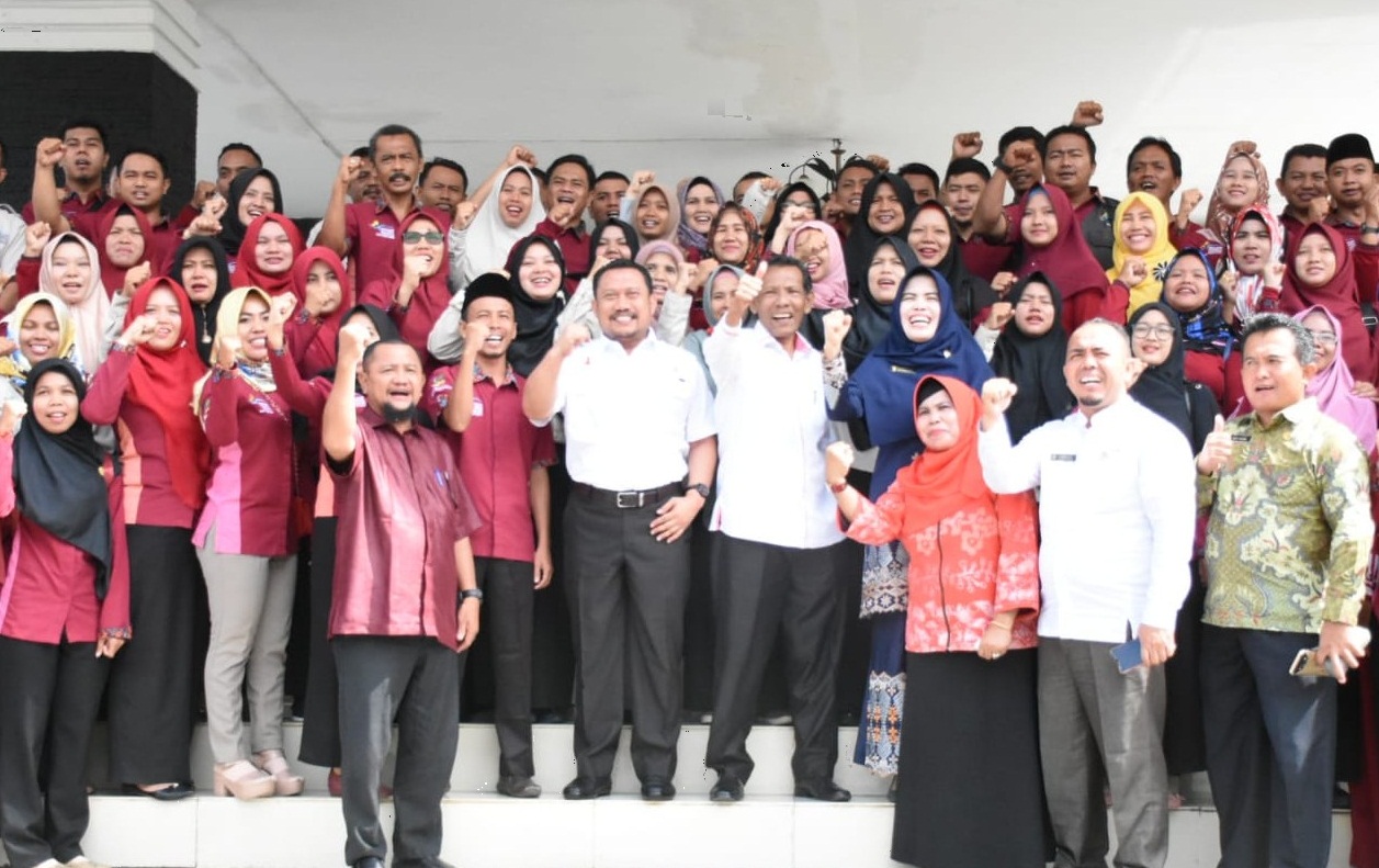 Pendamping PKH Terima 22 Buah Laptop dari Pemda Kampar
