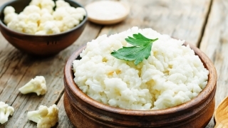 Ganti Nasi dengan Kembang Kol, Berikut Tipsnya...