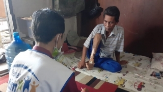 Kaki Pak Jamil Terus Membusuk, Kini Tidak Bisa Lagi Menafkahi Keluarga
