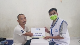 Kedua Lengan Sugeng Diamputasi, Rumah Yatim Beri Bantuan