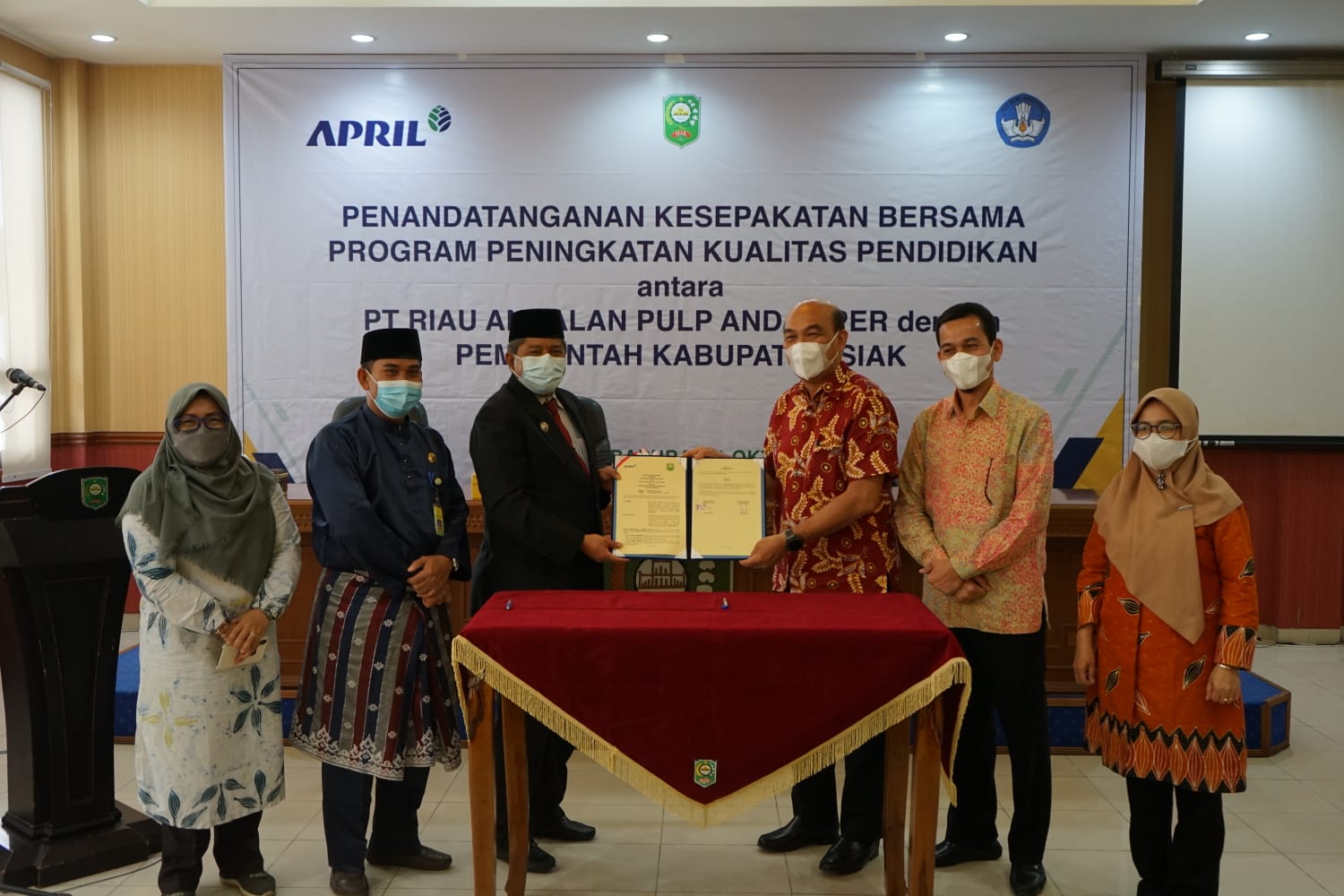 Bupati Siak melakukan MoU Dengan PT RAPP untuk Tingkatkan Kualitas SDM