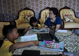 Kendala Bagi Orang Tua Dalam Mendampingi Anak Sekolah Dasar (SD) Belajar Di Rumah Pada Masa Pandemi Covid-19