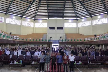 Kuliah Umum Fakultas Sains dan Teknologi UIN Suska Riau Dihadiri oleh Wakil Rektor I Prof. Dr. Hj. Helmiati, S.Ag., M.Ag.