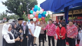 Grand Opening Kantor Cabang AET Travel Haji dan Umroh Dihadiri Kapolsek Tambang 